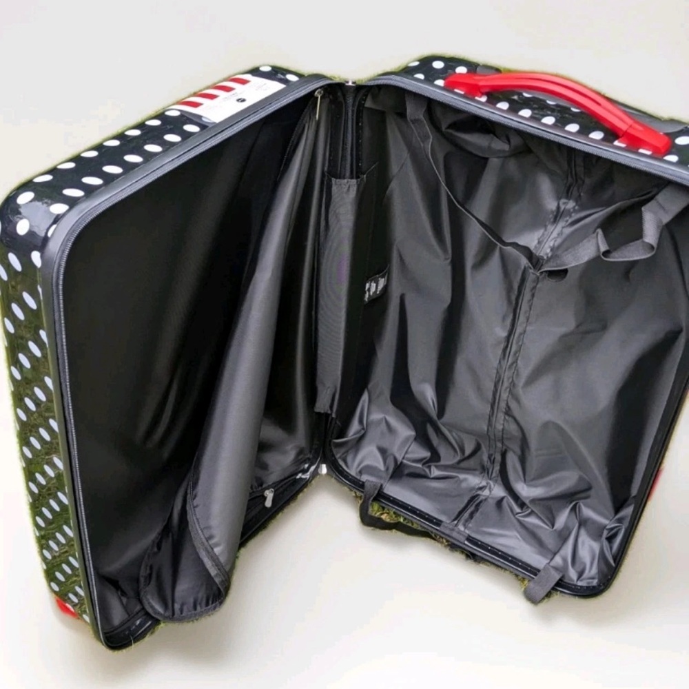 Hello Kitty Hard Shell Carry On Rolling Luggage Suitcase One Piece 24" New - Picture 4 of 4